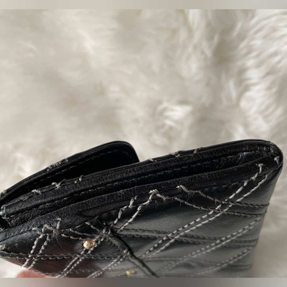 Marc Jacobs Quilted Wallet - Picture 8 of 9